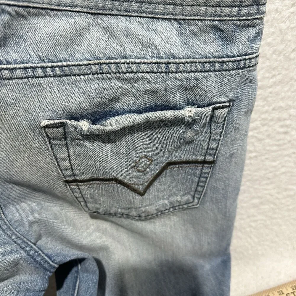Diesel Industries Zathan VTG Men's Light Wash Button Fly Jeans Actual Size 38X31